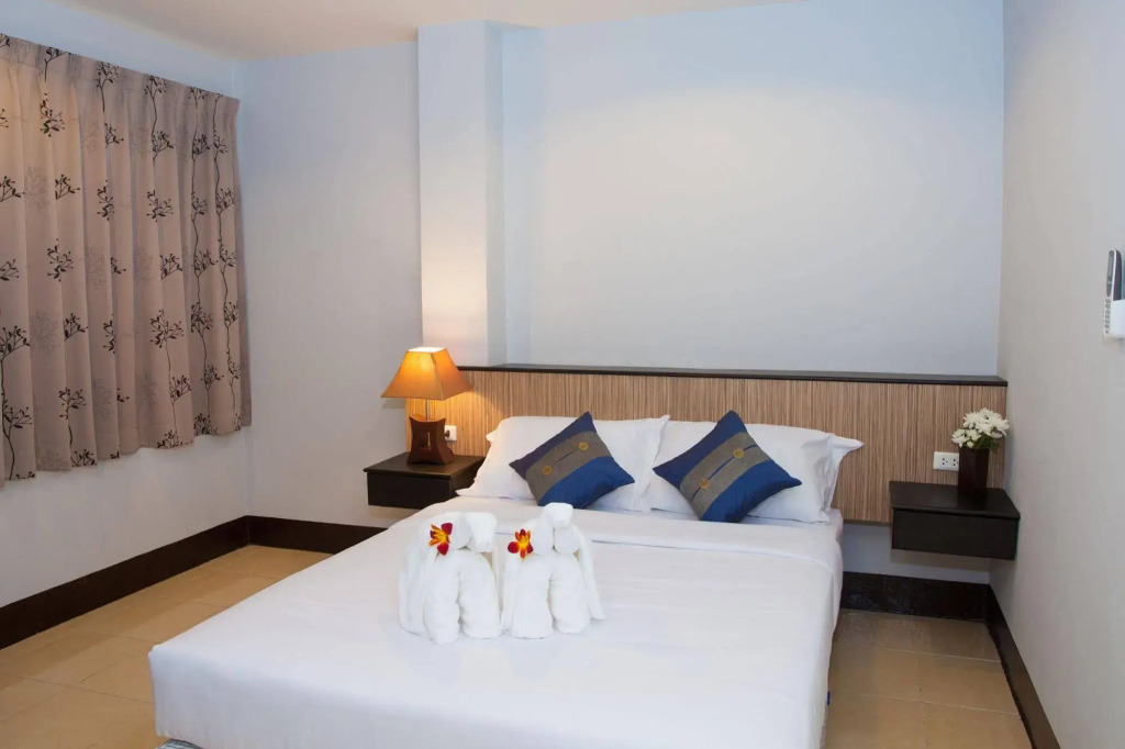The SR Residence