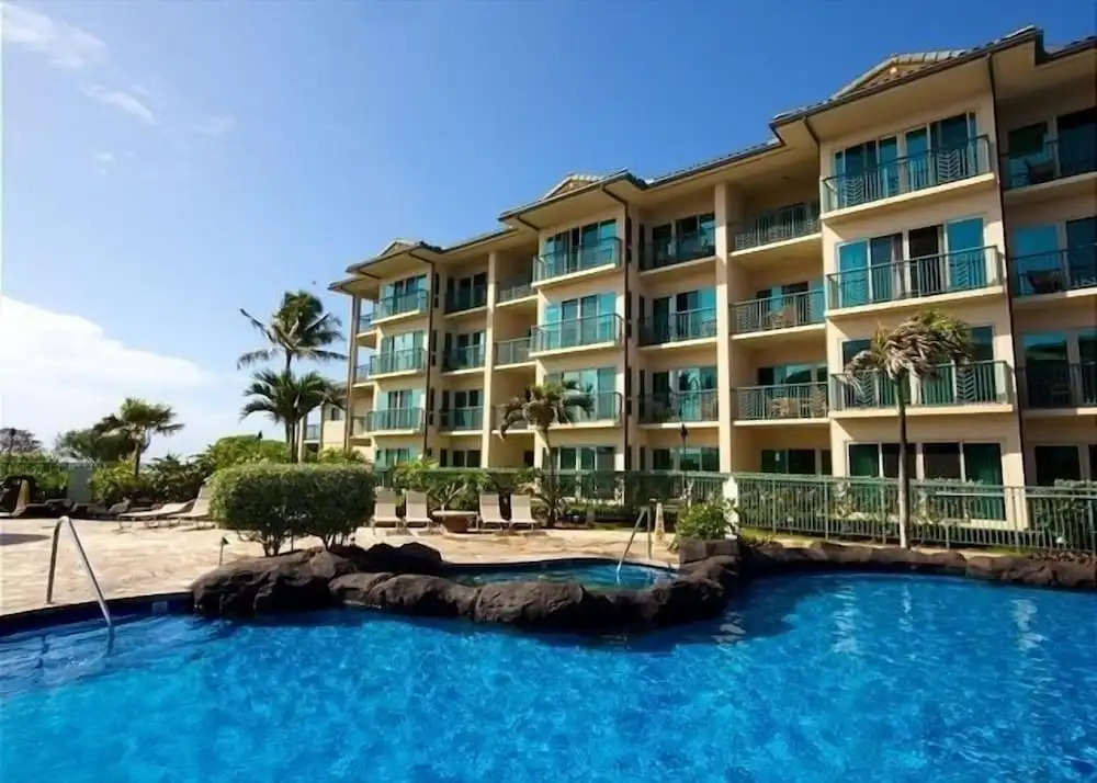 Hale Tiare 2 Bedroom Condo by RedAwning