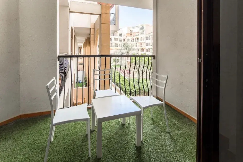 Spacious 1BR in Heart of JVC