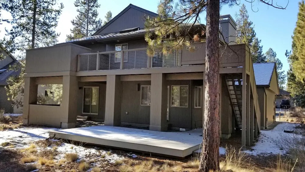 Bunker 26 Holiday Home