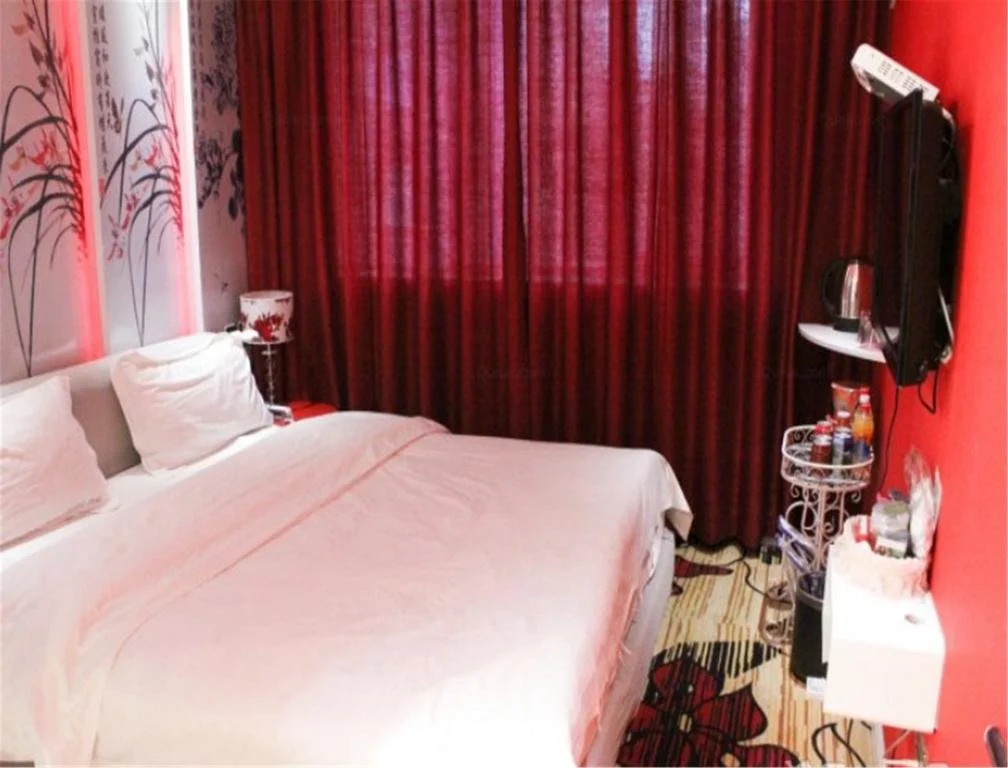 Love Theme Hotel