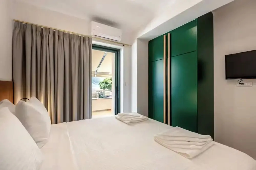 Solsalt 1min Walk to Beach 1min From Everything