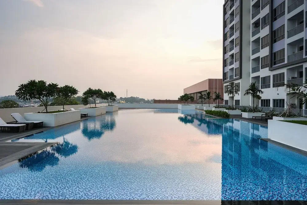 Lovina Residences at Harbour Bay
