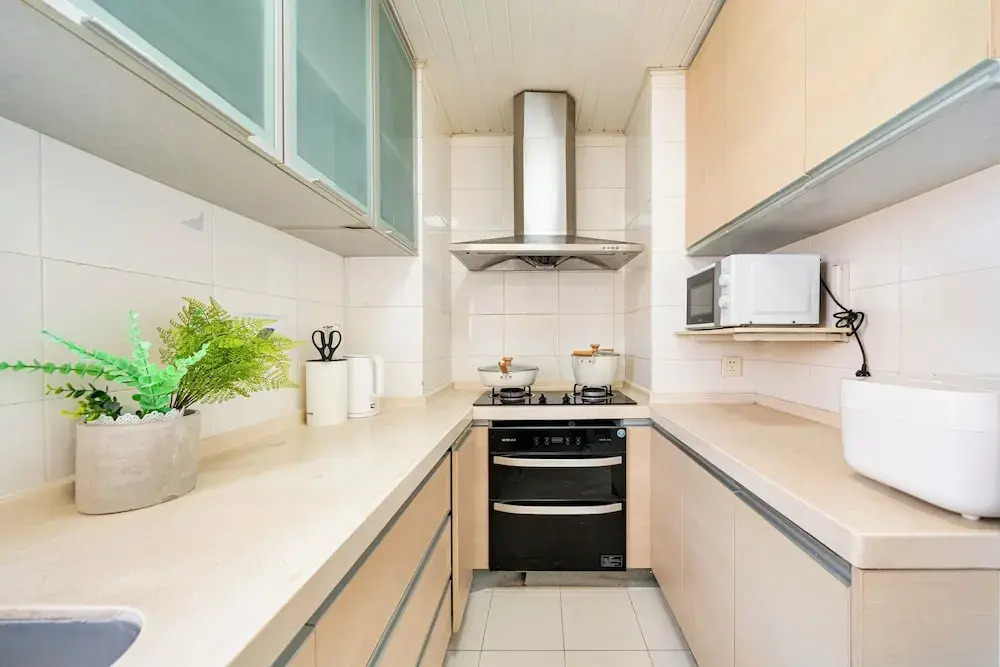 CityHome-3BRs 2Baths Jing'An Temple
