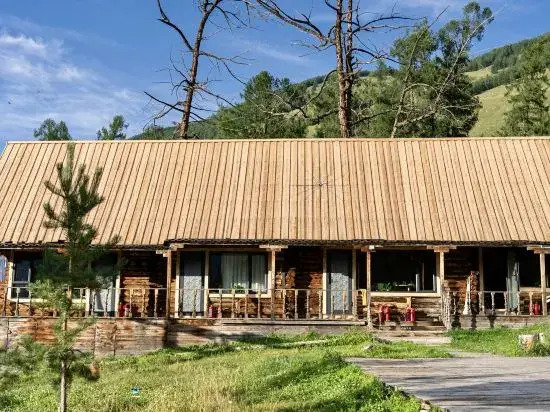 Kanas Qianlima Villa