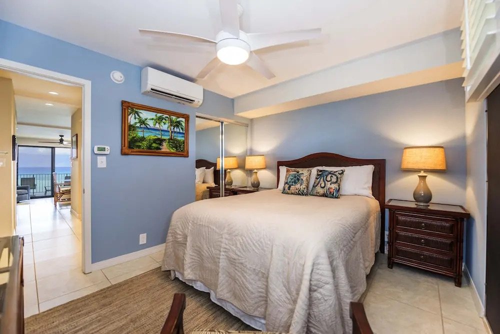 Noelani 304 3bdrm 2.5 Bath 3 Bedroom Condo by RedAwning