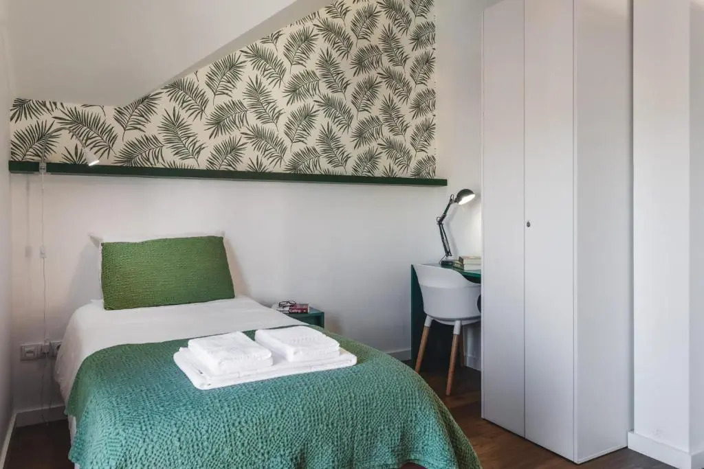 BeSmart Suites with Private WC by Home Sweet Home Aveiro