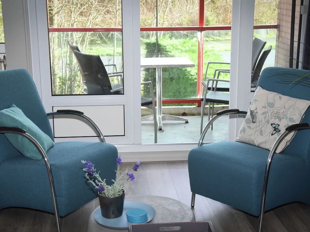 Well-kept Apartment a Stone's Throw From the sea