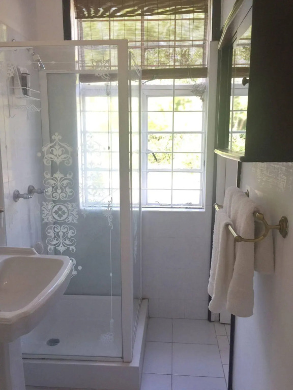 Barbados Chi Guest House