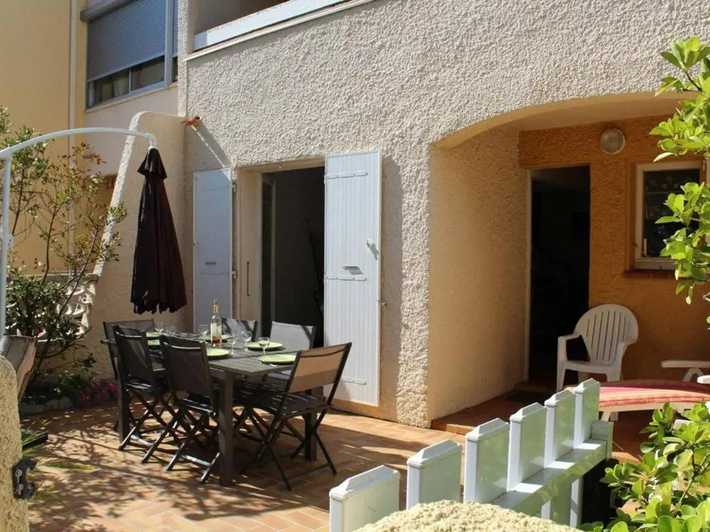 Maison Familiale 2 Étoiles à 150m de la Plage avec Terrasse, Jardin et Parking Privé - FR-1-229C-673