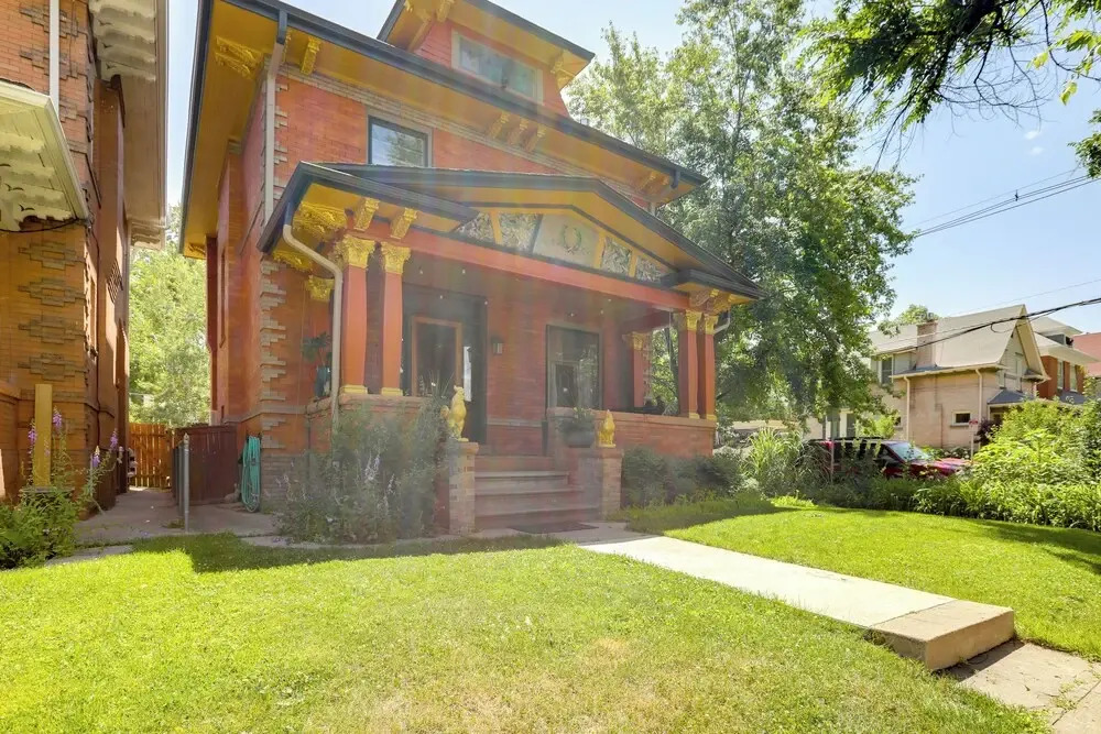 Walk to Denver Zoo: City Park Getaway w/ Garden