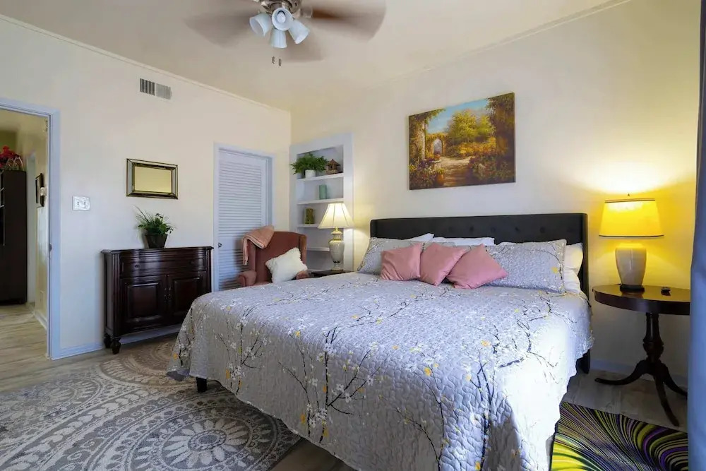 Mariposa Buckeye Retreat for 2