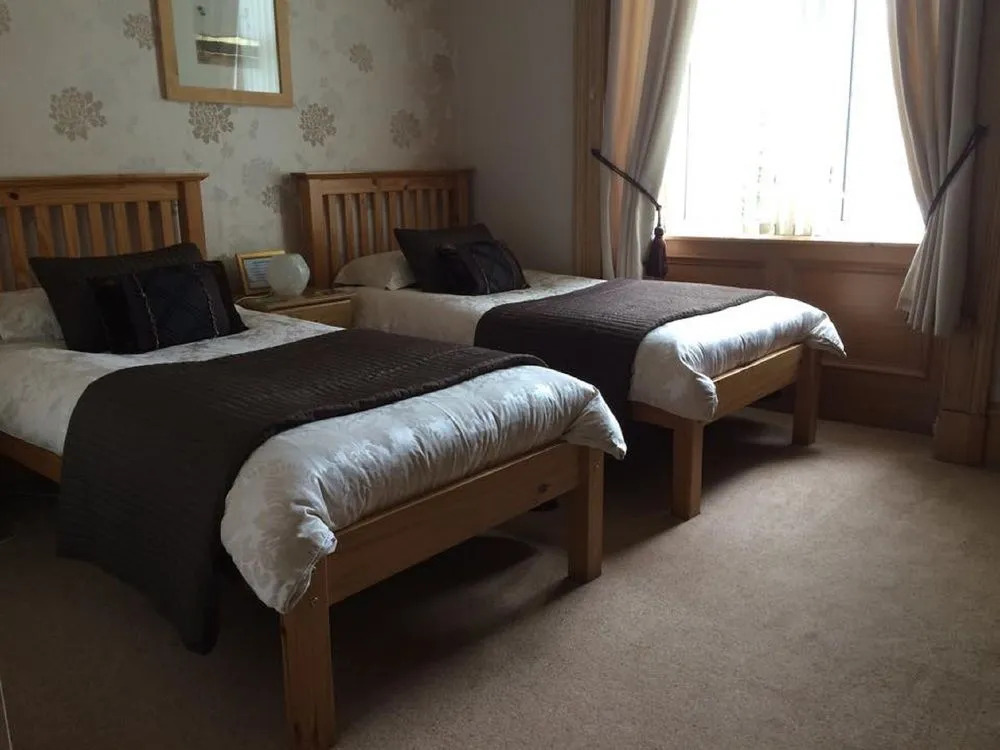 Fernlea Guest House