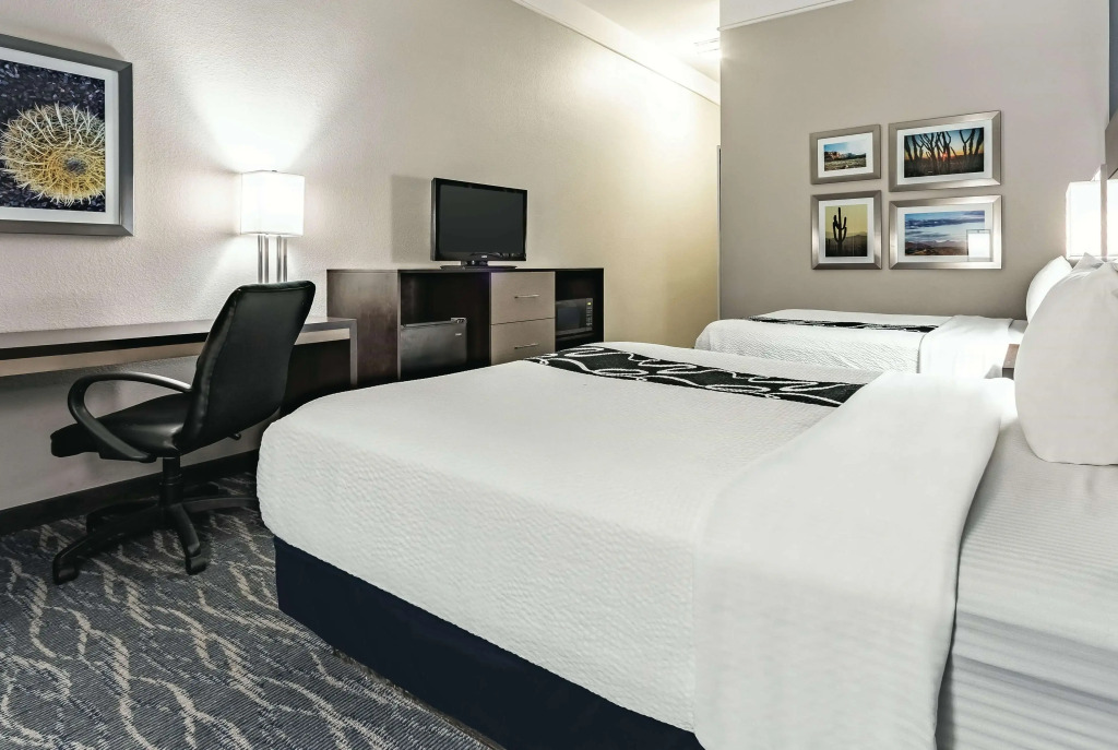 La Quinta by Wyndham Phoenix I-10 West