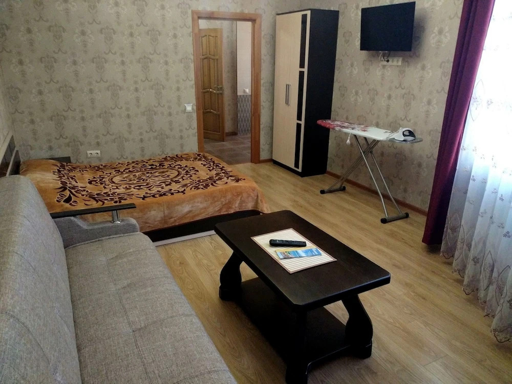 Royal Tower Apartment