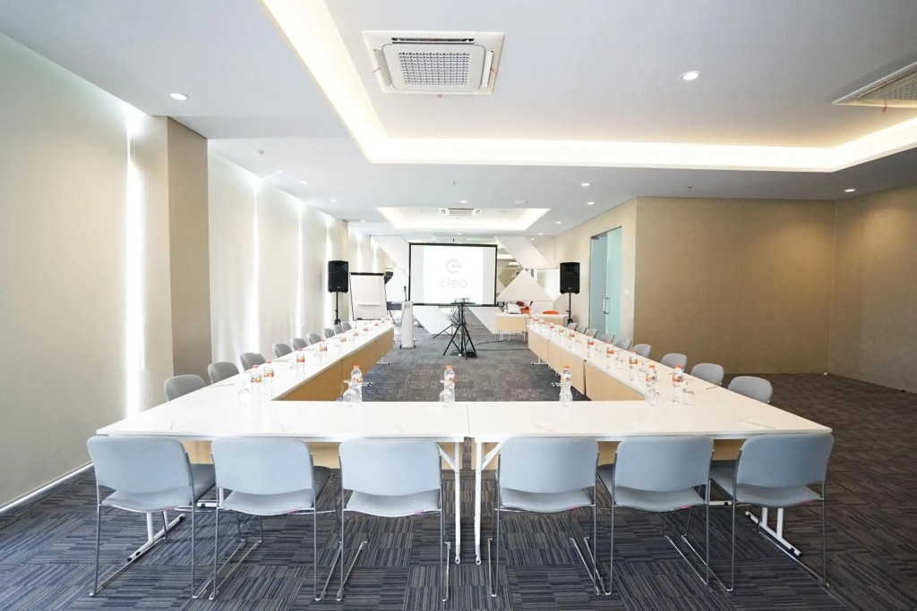 Cleo Hotel Jemursari Surabaya
