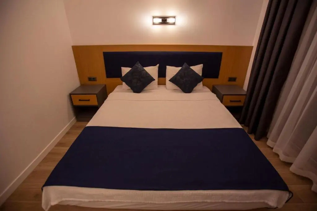 Eva Apart Kemer
