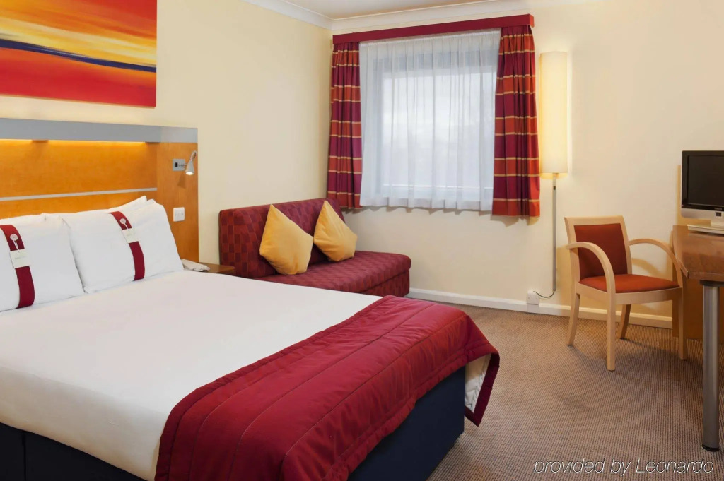 Holiday Inn Express London Golders Green (A406)