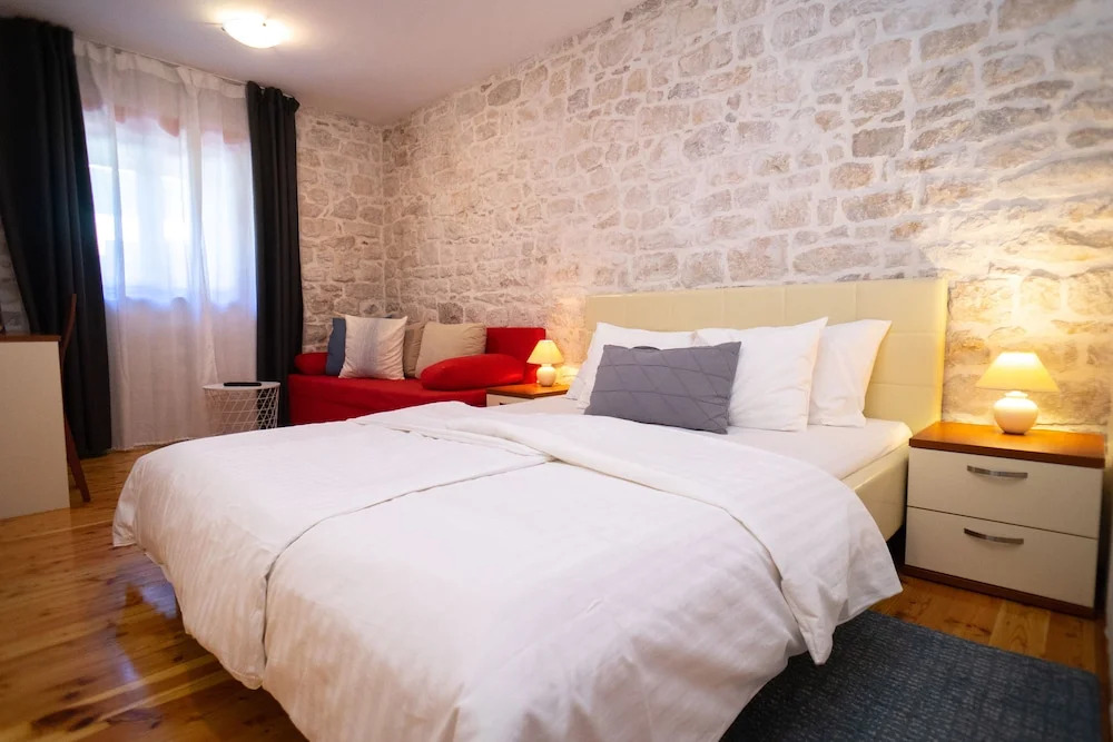 Stone house Lino Trogir