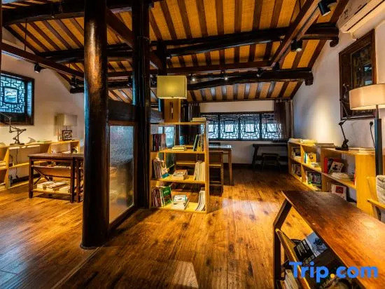 Ma Jia Courtyard (Ancient City Huoshenlou Store)