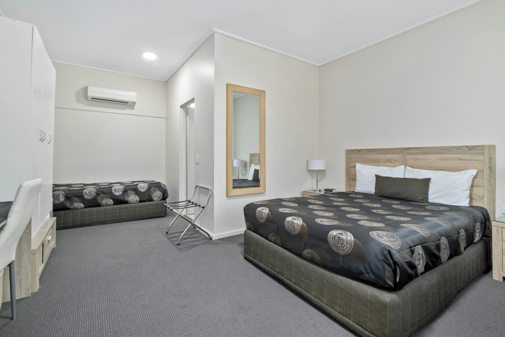 Sherbourne Terrace Hotel