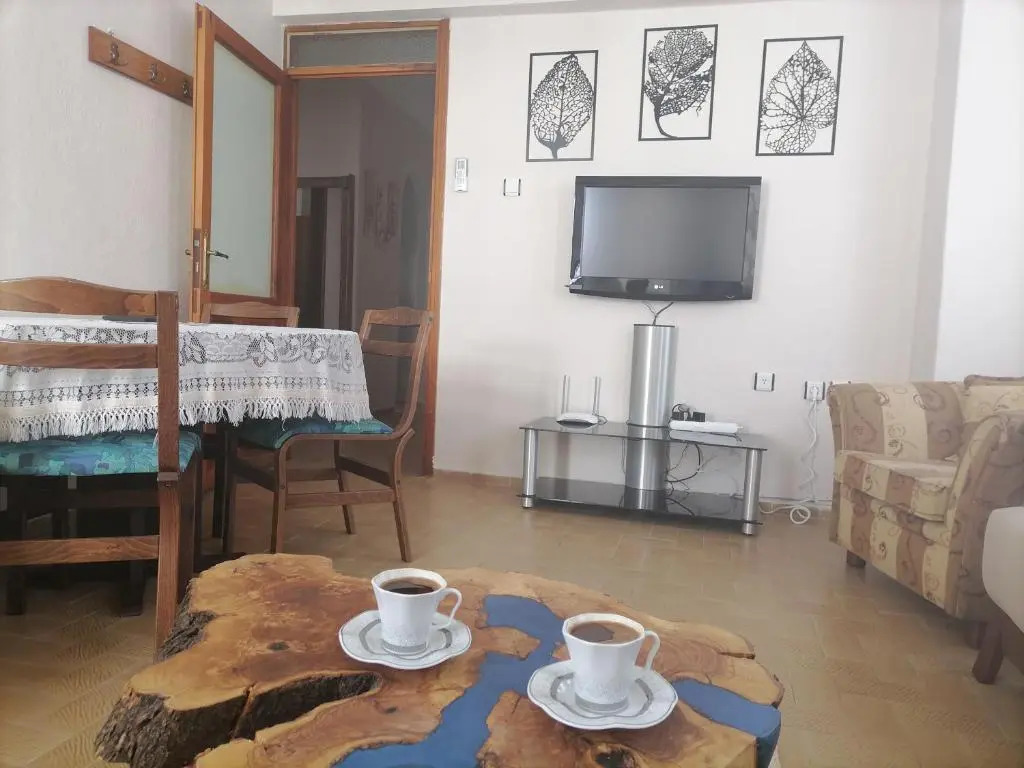 Sea view flat in Marmaris center,1 minut to beach