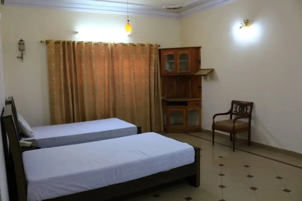 Libra Guest House
