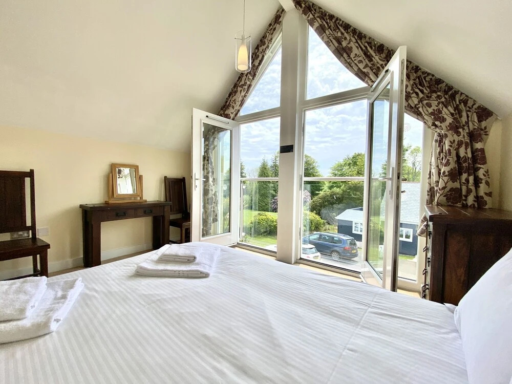Trewhiddle Retreat V31 by Together Travel - Luxury 3-Bedroom Villa