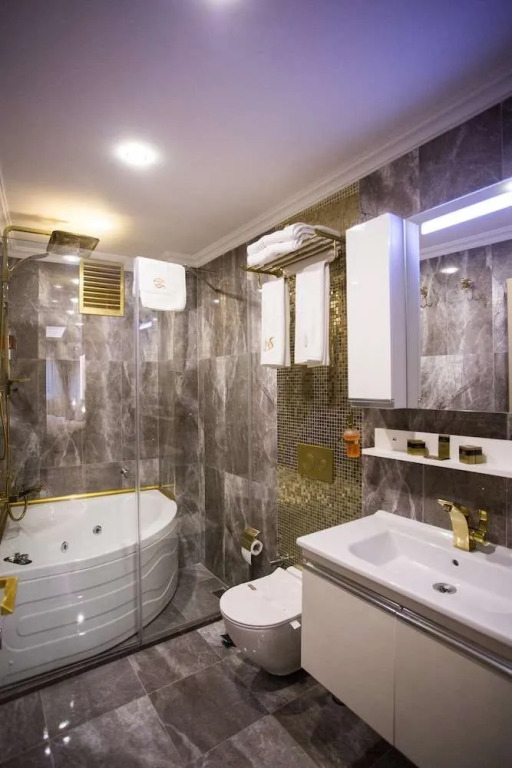 ISTANBUL SUITE