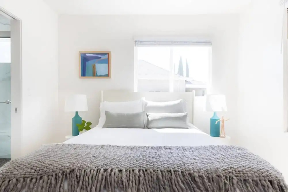 Grant Hill 2 Unit Buyout by Avantstay 7 BR 2 Unit Home w/ Patio
