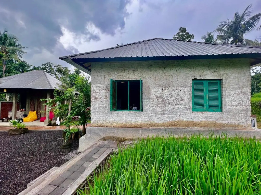 Rumah Hadeka sawan