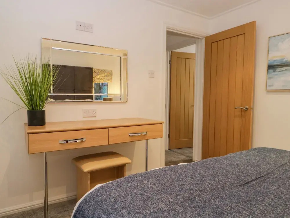 25 Thirlmere