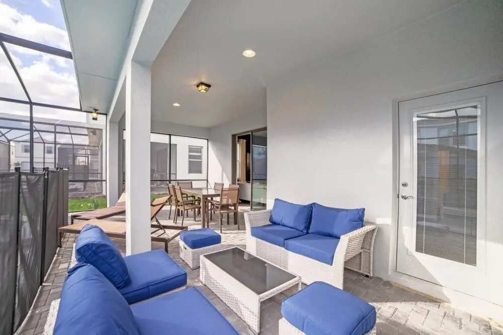 Luxury 7 Bed Villa With Pool/spa, Game Room 7 Bedroom Villa by Redawning