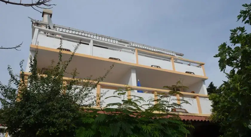 Apartments Dragana