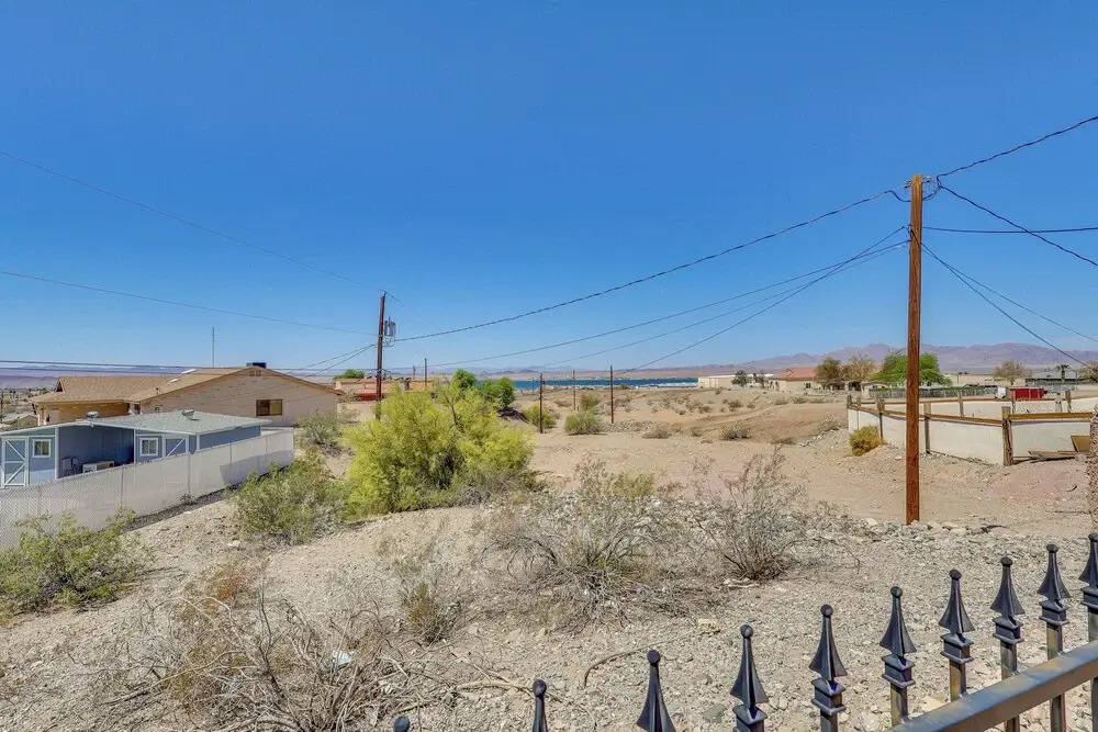 1 Mi to Boat Launch: Lake Havasu City Home w/ View