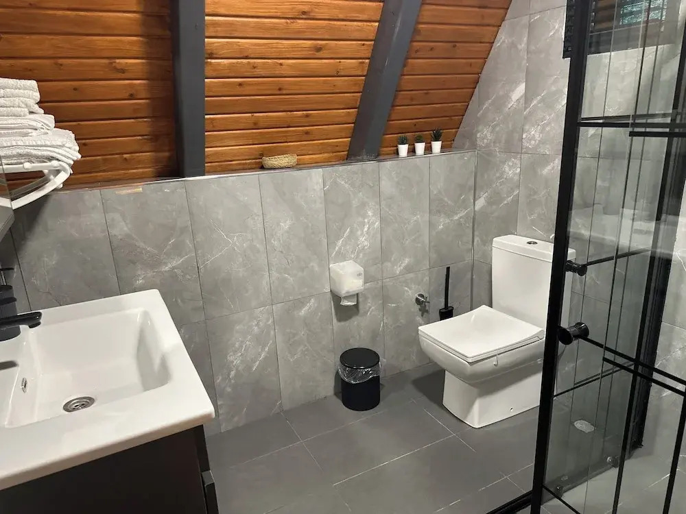 Kalivi Suit Bungalov