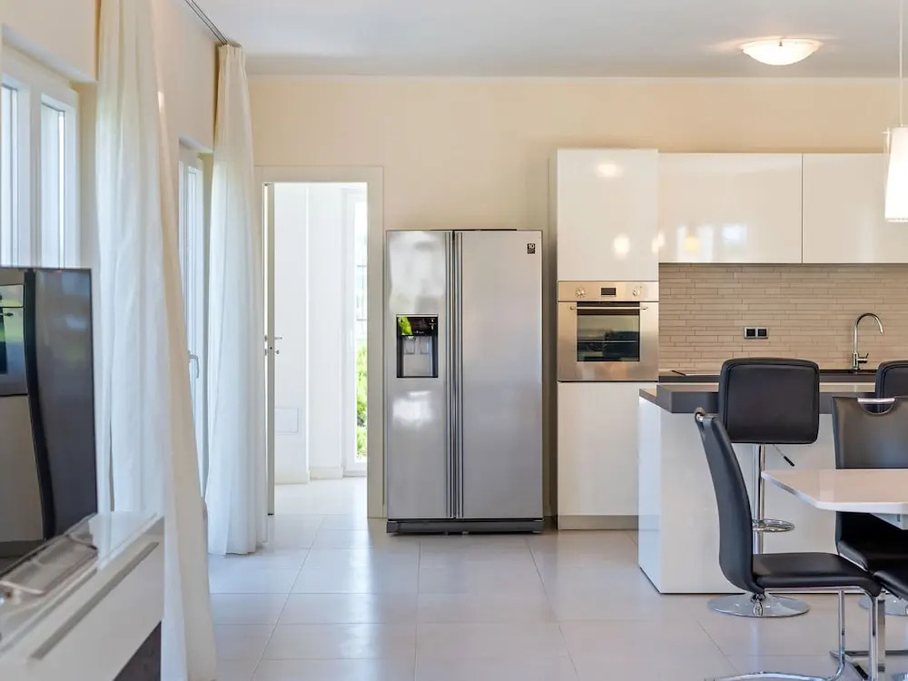 Luxurious Villa in Splitska With Swimming Pool
