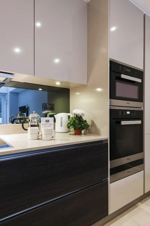 Homely And Chic 2 Bed Apartment