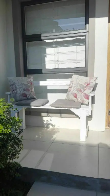Two Vines Romantic Guest Studio (Adults Only)