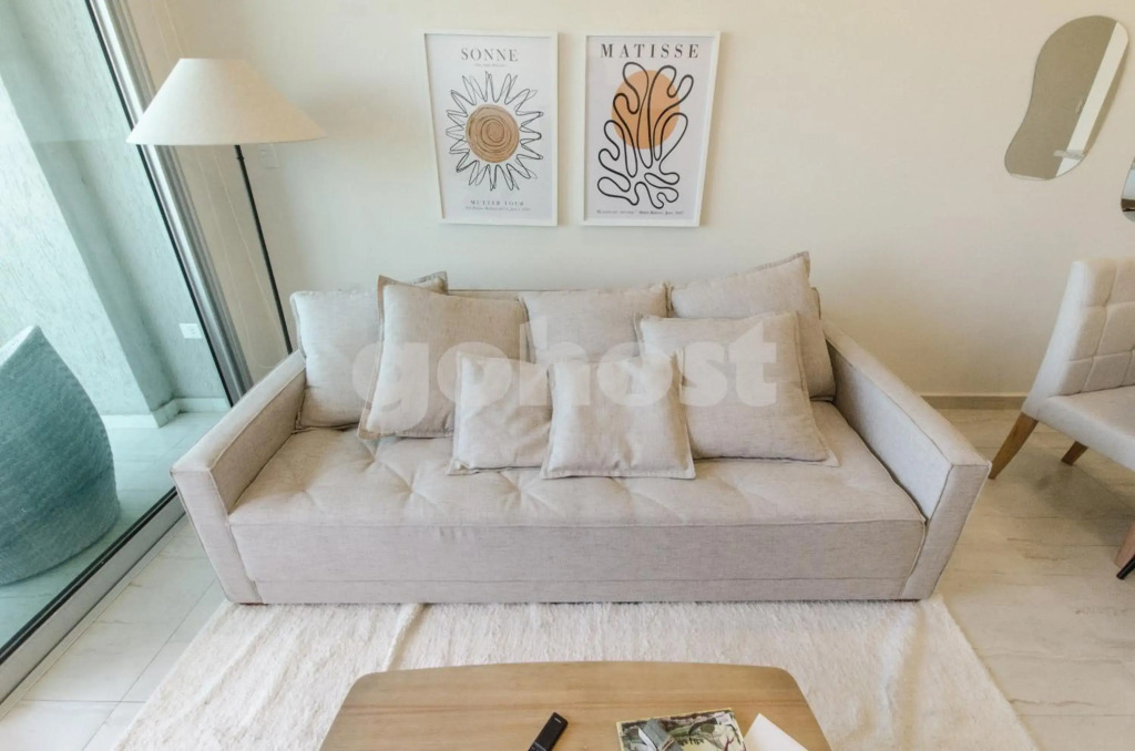 Apartamento minimalista zona de shoppings 1D015