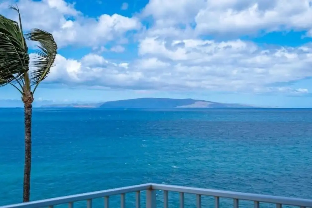 Kamaole Nalu, #303 2 Bedroom Condo by RedAwning