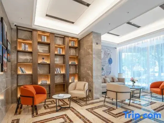 Kyriad Marvelous Hotel 3.0 Ji'an People's Square Tianhong Mall