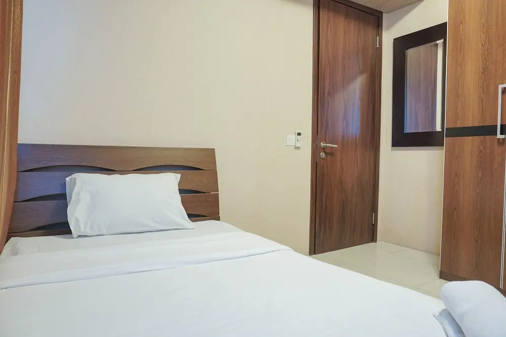 Lavish Cozy Stay 2BR at St. Moritz Apartment