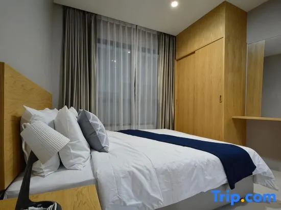 The Grey House Palai Phuket