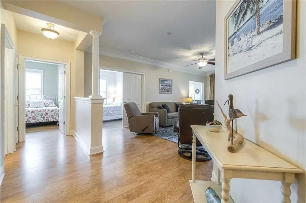 Havens 712 3 Bedroom Condo by Redawning