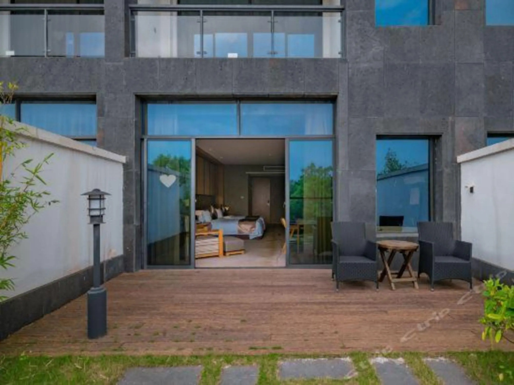 Sankee Chunxia Garden Hotel