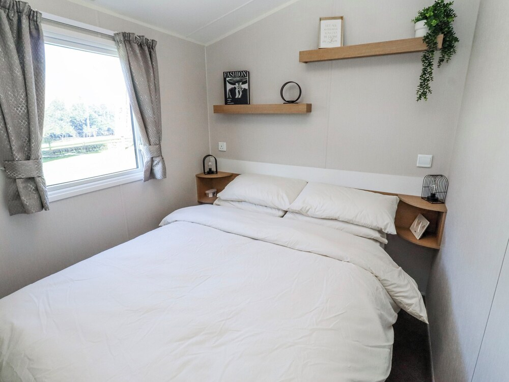 75 Morpeth Mews