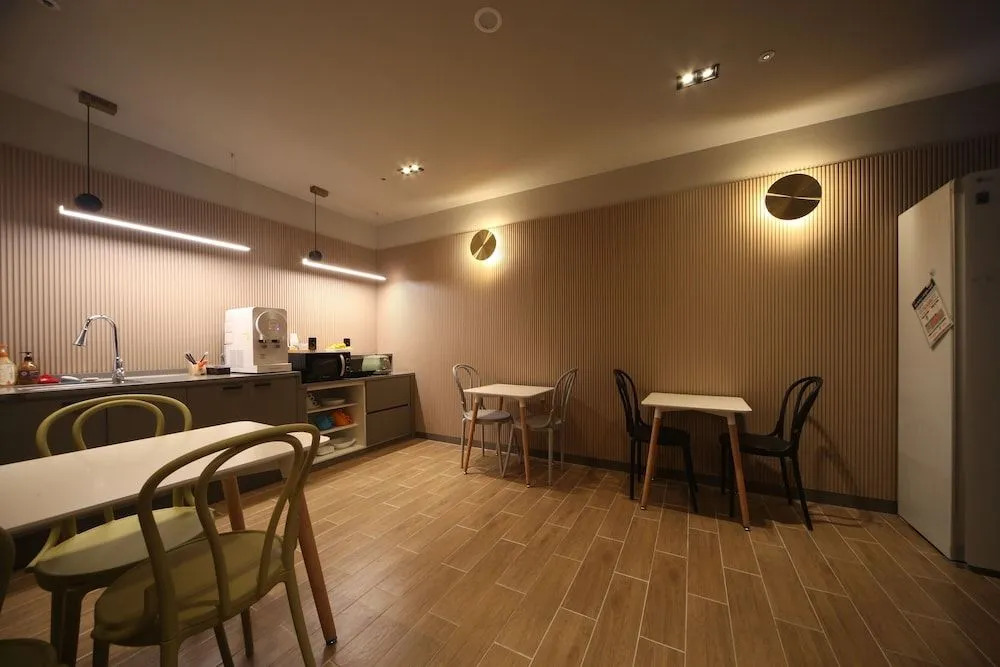 Hotel OU