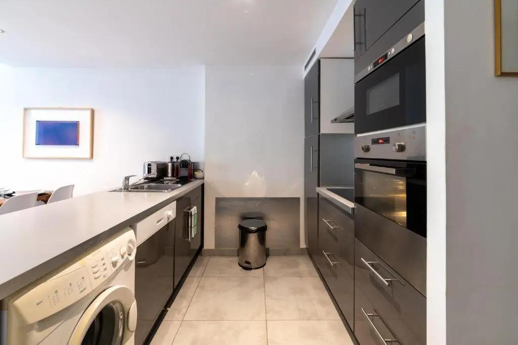 APPARTEMENT T2 SPACIEUX ET COSY - HYPER-CENTRE - FREE WIFI - 2 pers
