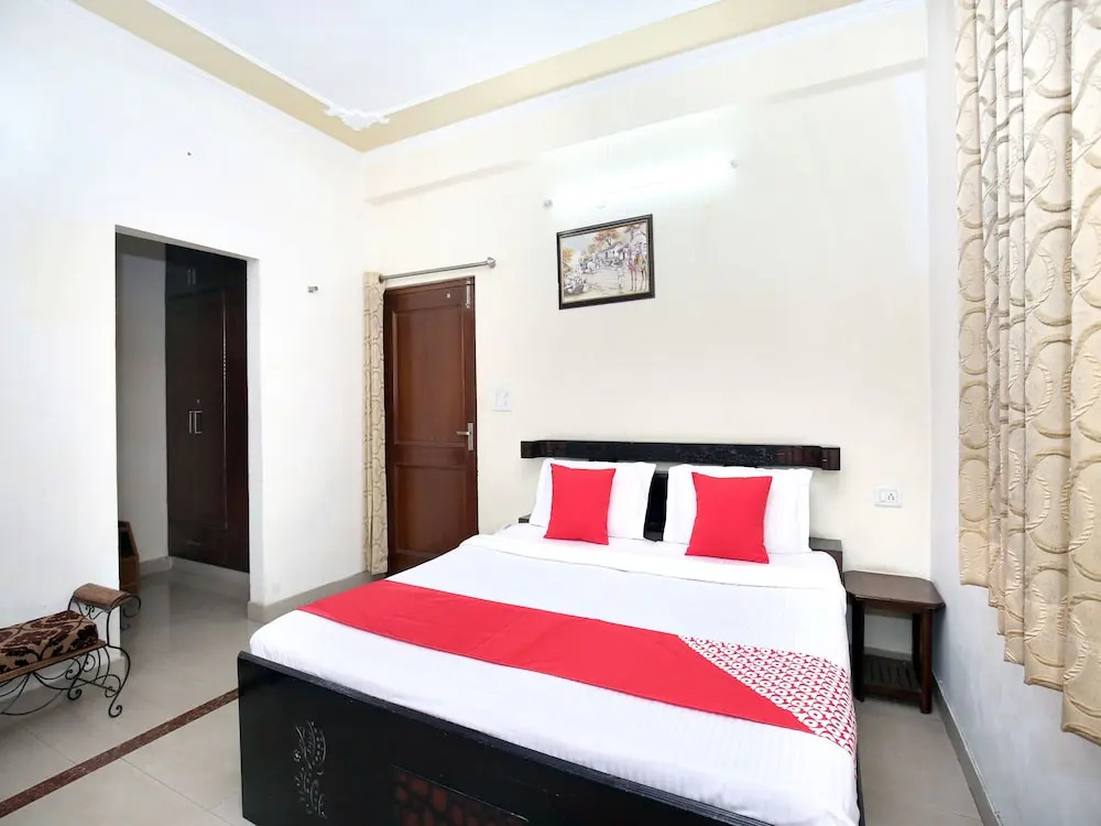 OYO 13428 Home Studios Barogh Valley